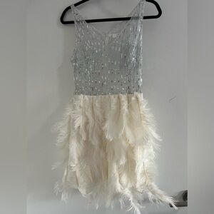 Asexyprom dress with silver sequin and feathers